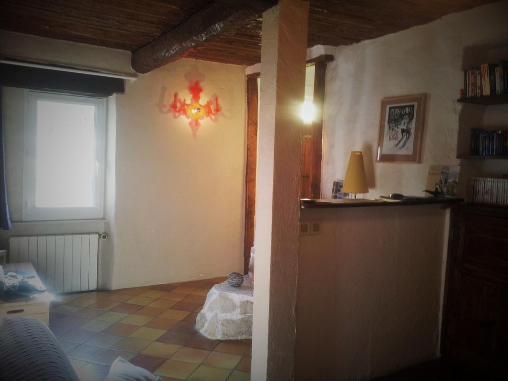 Vila Bastide Napoleon Séranon Pokoj fotografie